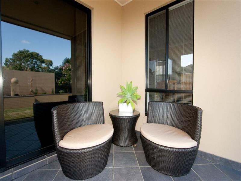 4 Simmons Crescent, Flinders Park SA 5025