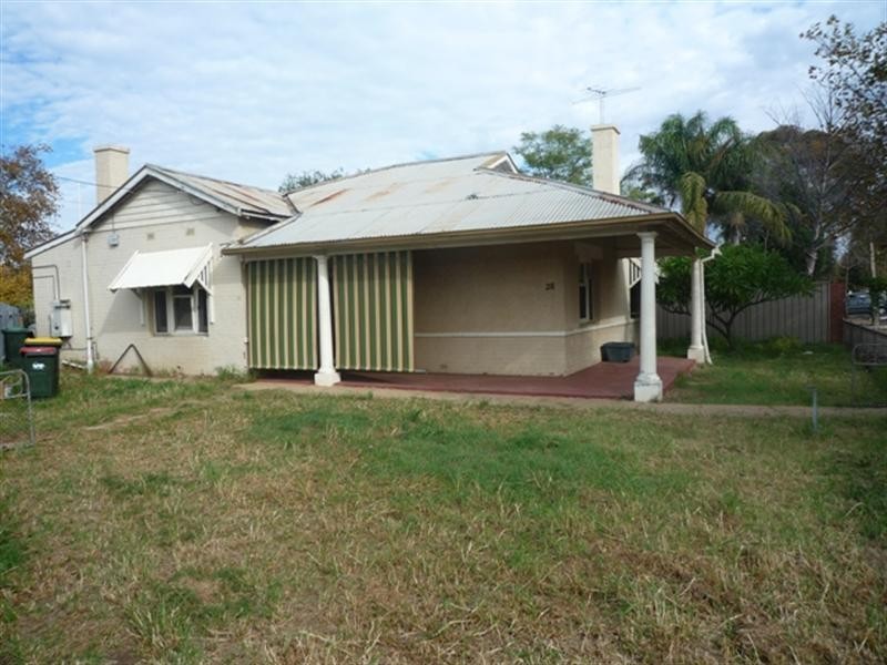 28 Railway Terrace, Mile End SA 5031