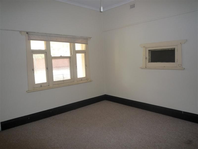 28 Railway Terrace, Mile End SA 5031