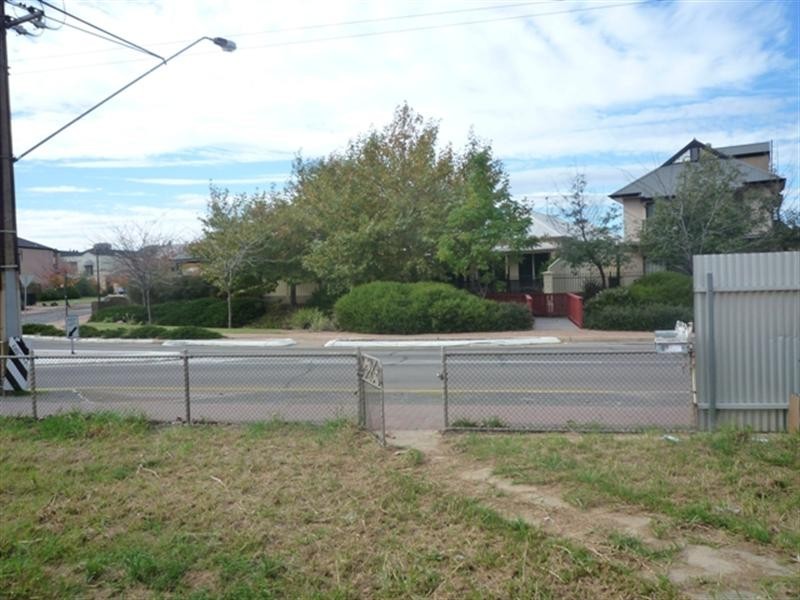 28 Railway Terrace, Mile End SA 5031