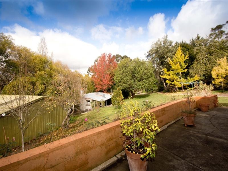 4 Davidson Avenue, Crafers SA 5152