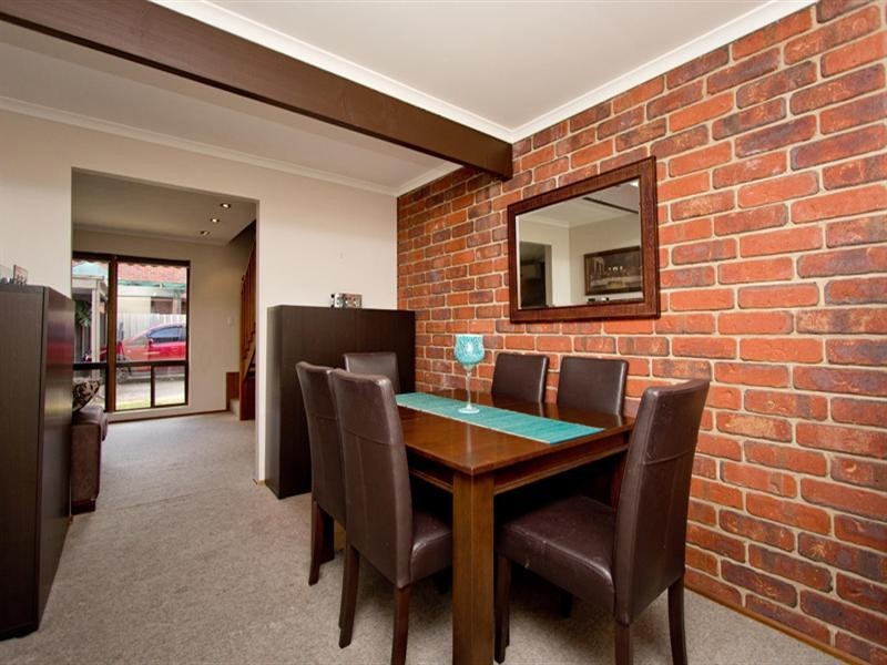 4/8 Kent Road, Keswick SA 5035