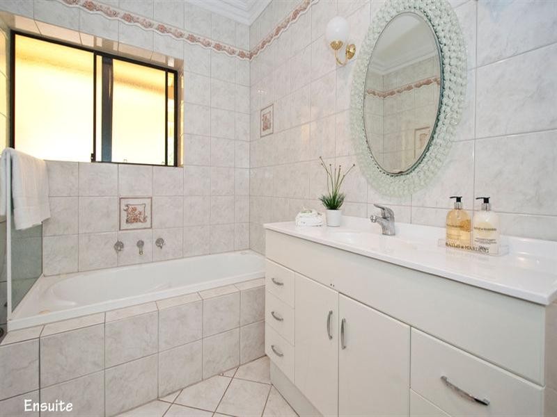 5 Short Street, Marino SA 5049