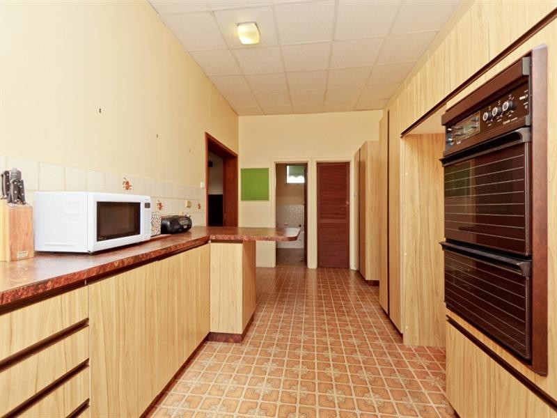 65 Windsor Avenue, Woodville Park SA 5011