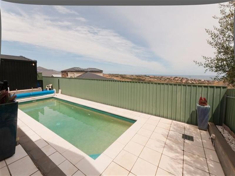 9 Stuart Court, Hallett Cove SA 5158