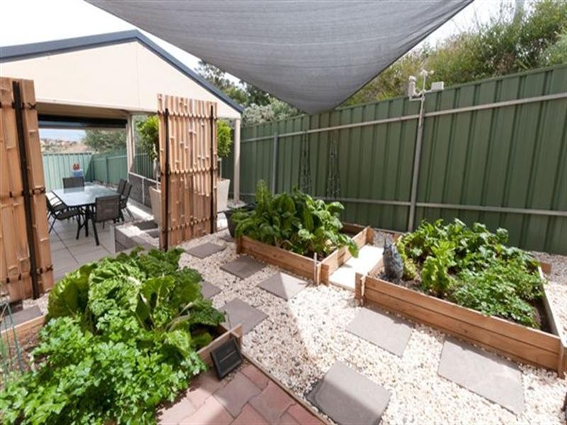 9 Stuart Court, Hallett Cove SA 5158