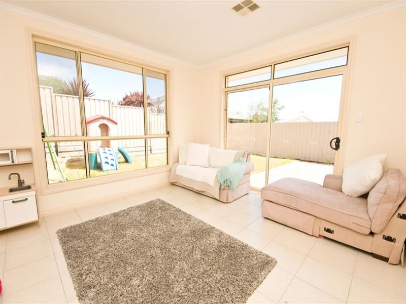 7 Noosa Court, Seaford Rise SA 5169