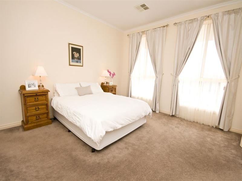 7 Noosa Court, Seaford Rise SA 5169