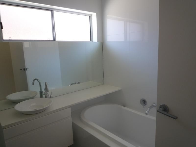 12 Philpott Avenue, Paradise SA 5075