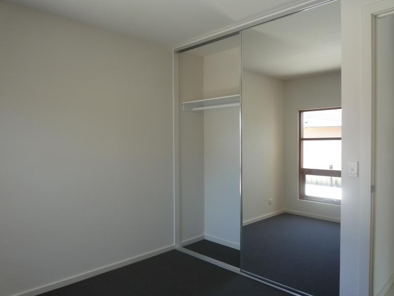 12 Philpott Avenue, Paradise SA 5075