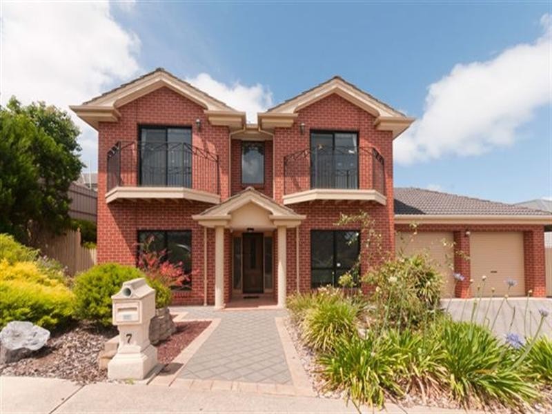 7 Sandpiper Terrace, Hallett Cove SA 5158