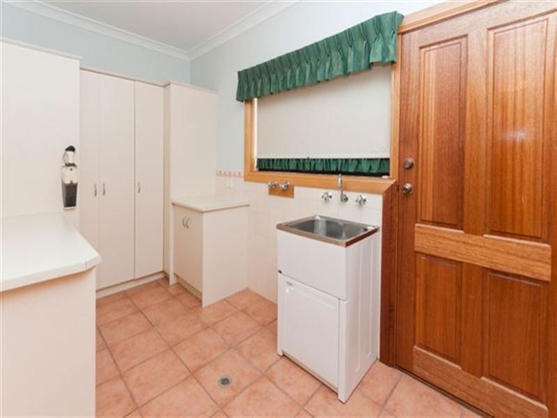 7 Sandpiper Terrace, Hallett Cove SA 5158