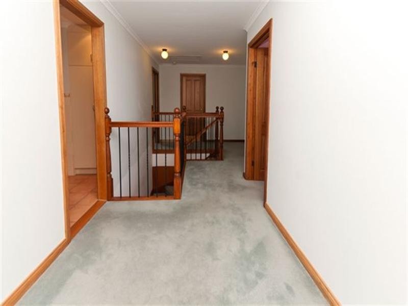 7 Sandpiper Terrace, Hallett Cove SA 5158