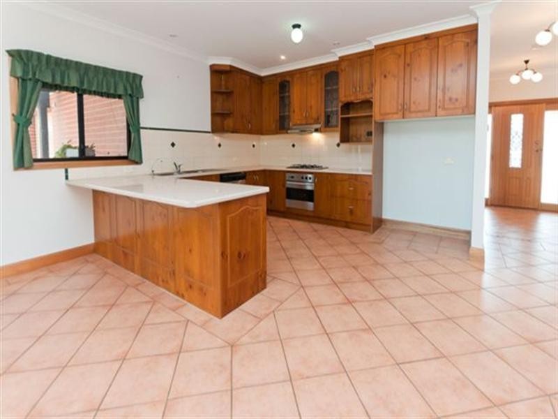 7 Sandpiper Terrace, Hallett Cove SA 5158