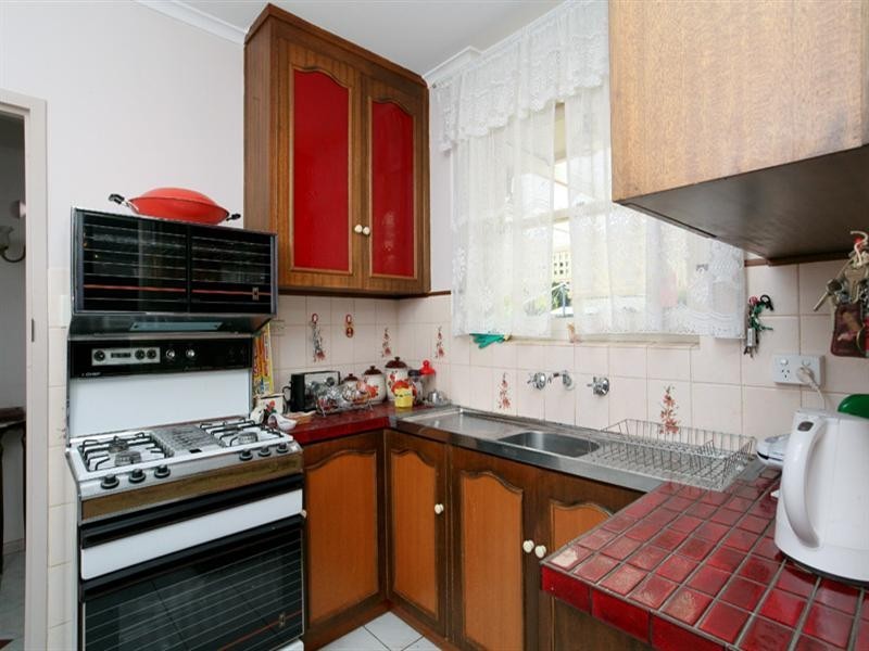 19 Lancaster Avenue, Valley View SA 5093