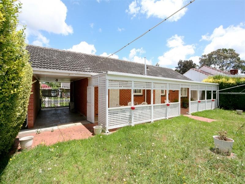 19 Lancaster Avenue, Valley View SA 5093