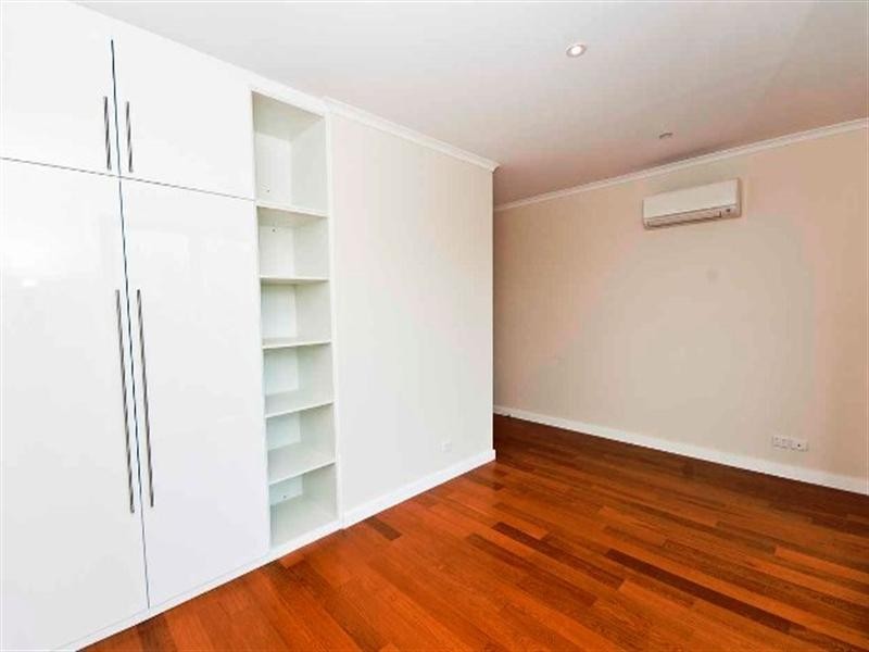 4 Parsons Court, Mawson Lakes SA 5095