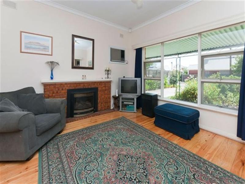 15 Gore Street, Glenelg North SA 5045