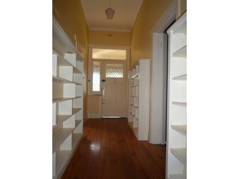 17 Attrill Avenue, Hilton SA 5033