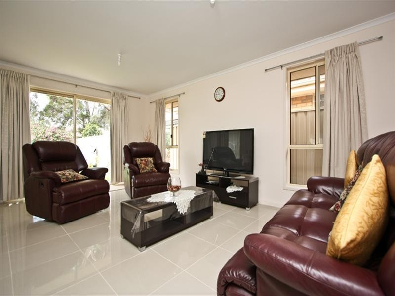 80 May Terrace, Ottoway SA 5013