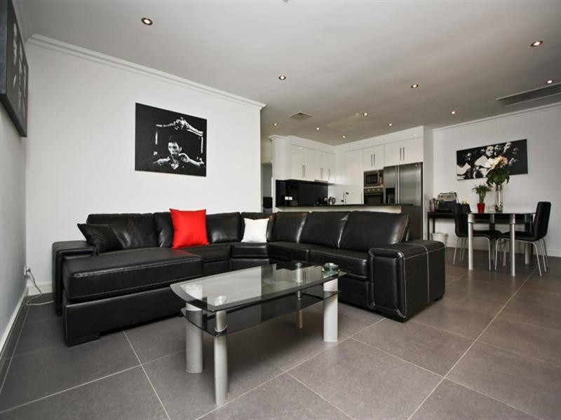 18A Collingwood Avenue, Flinders Park SA 5025