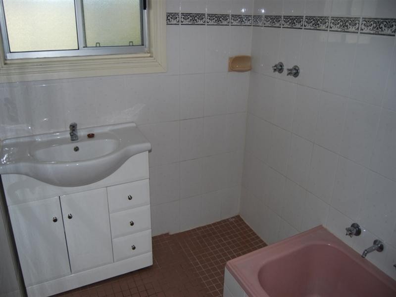 5 Enid Avenue, Osborne SA 5017