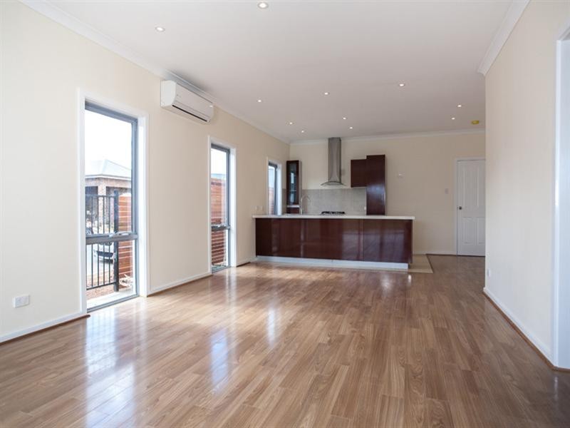1/68 Franklin Avenue, Mawson Lakes SA 5095