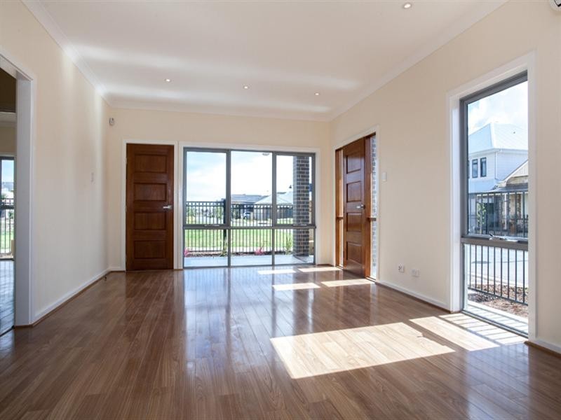 1/68 Franklin Avenue, Mawson Lakes SA 5095