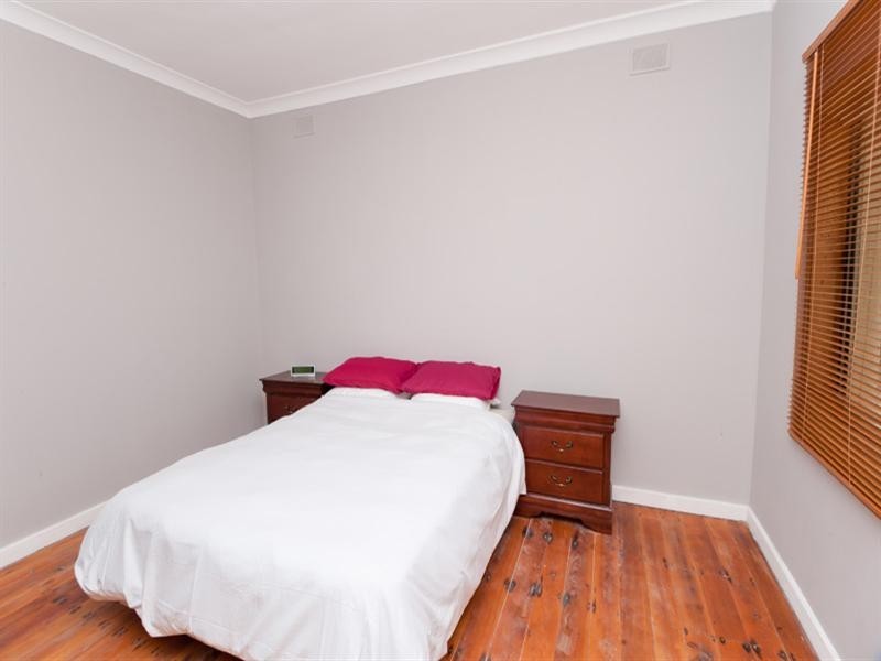 19 Princes Street (Adj to Queenstown), Port Adelaide SA 5015