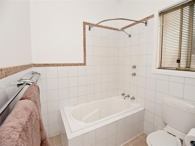 19 Princes Street (Adj to Queenstown), Port Adelaide SA 5015