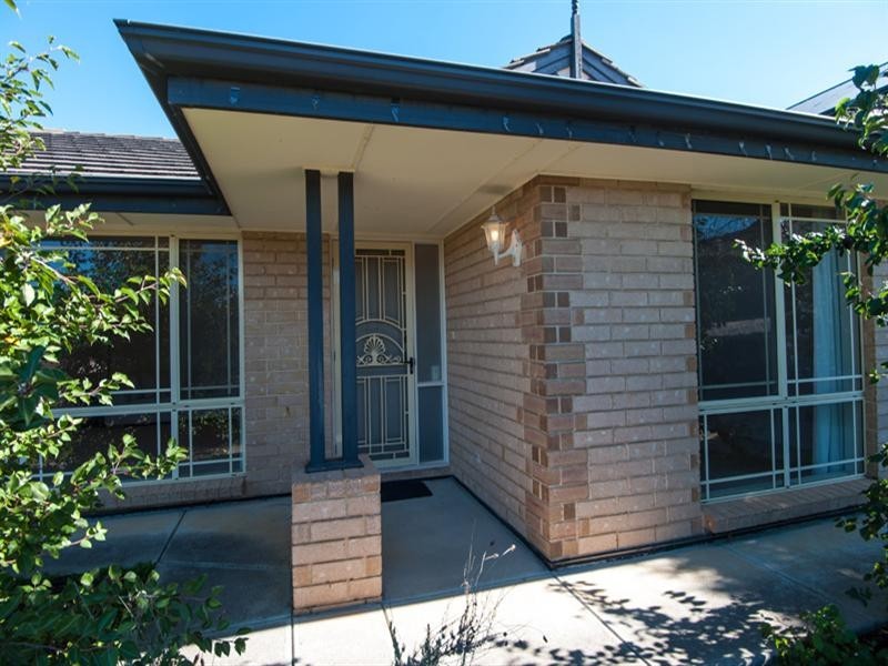 17 Merrivale Drive, Happy Valley SA 5159