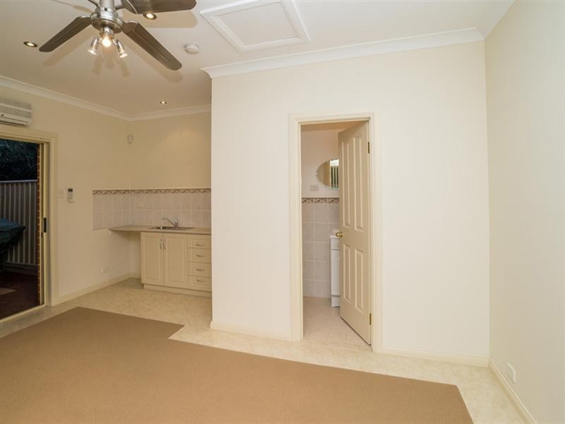 17 Third Avenue, Ascot Park SA 5043