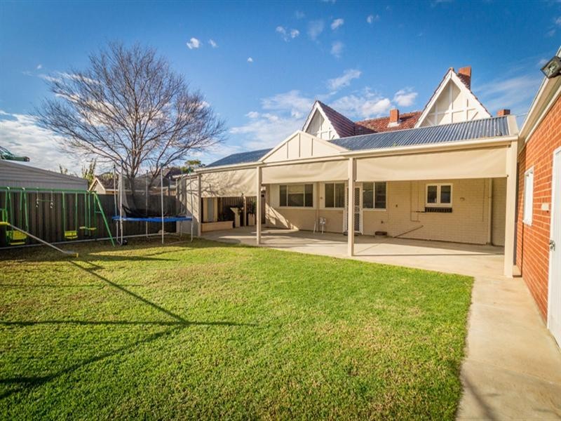 110 East Avenue, Beverley SA 5009