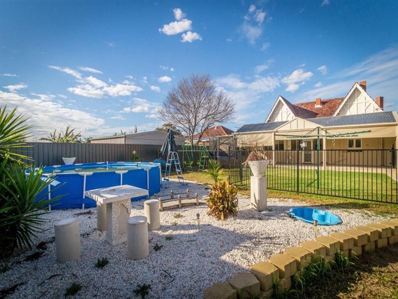 110 East Avenue, Beverley SA 5009