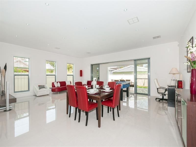 17 Northey Avenue, Henley Beach SA 5022