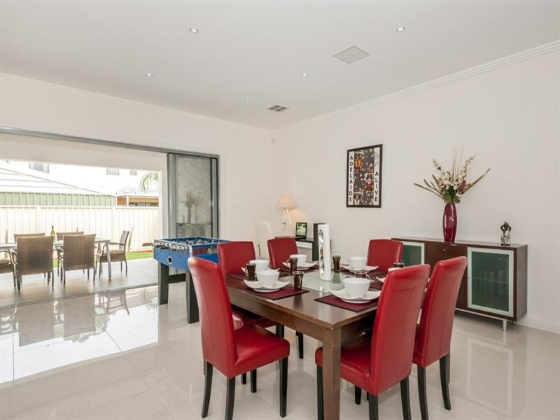 17 Northey Avenue, Henley Beach SA 5022