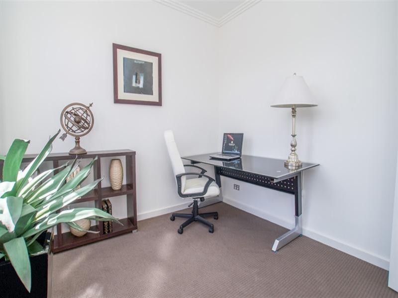 130 Cudmore Terrace, Henley Beach SA 5022