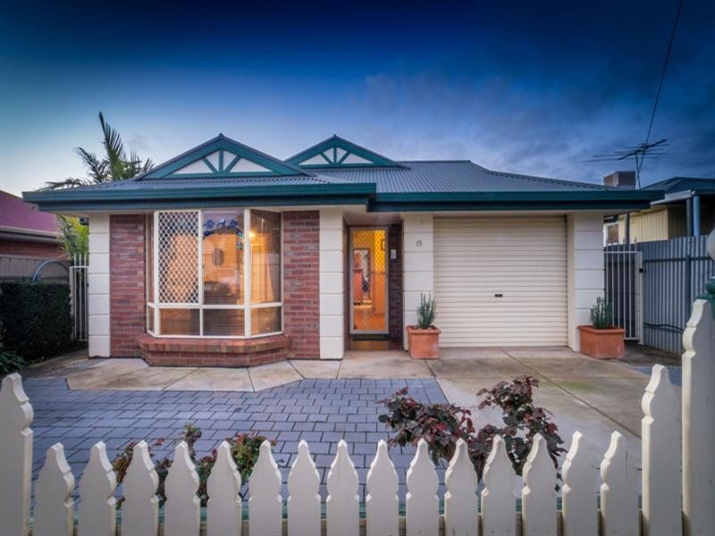 15 Winchester Avenue, Magill SA 5072