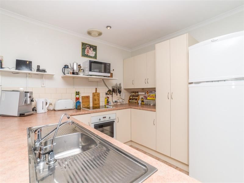 15 Winchester Avenue, Magill SA 5072