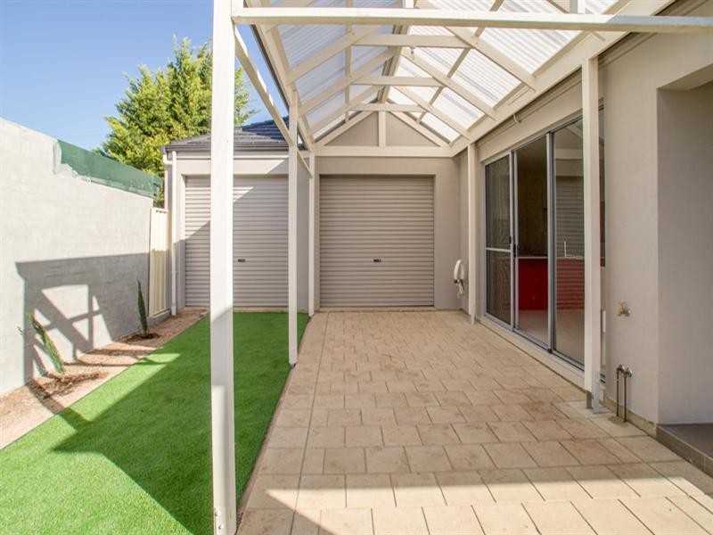 2A Lawrie Street, Henley Beach SA 5022
