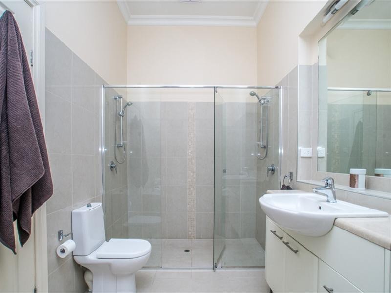 27 Welland Avenue, Welland SA 5007