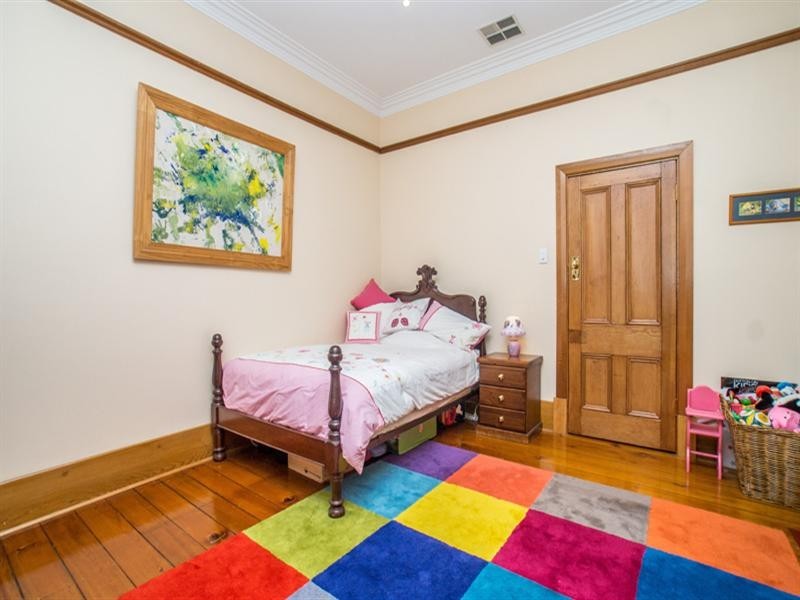 27 Welland Avenue, Welland SA 5007