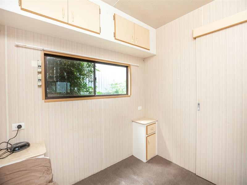 15 Fraser Avenue, Happy Valley SA 5159