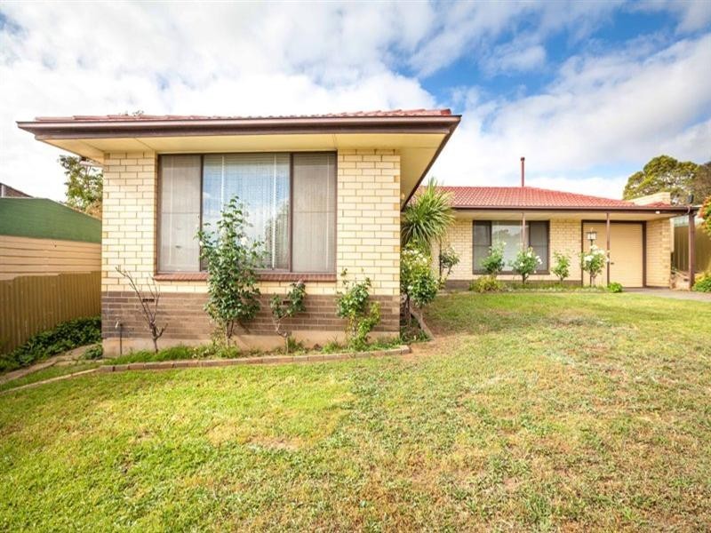 25 Sedunary Road, Morphett Vale SA 5162
