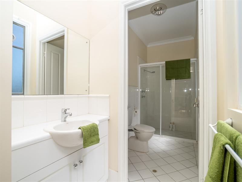 33 Railway Terrace, Mile End SA 5031