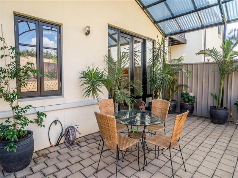 33 Railway Terrace, Mile End SA 5031