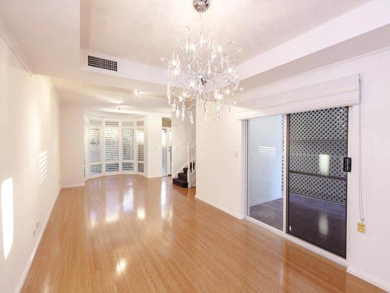 3/242 Seaview Road, Henley Beach SA 5022