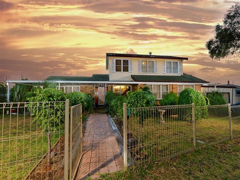 33 Balkara Road, Para Hills West SA 5096
