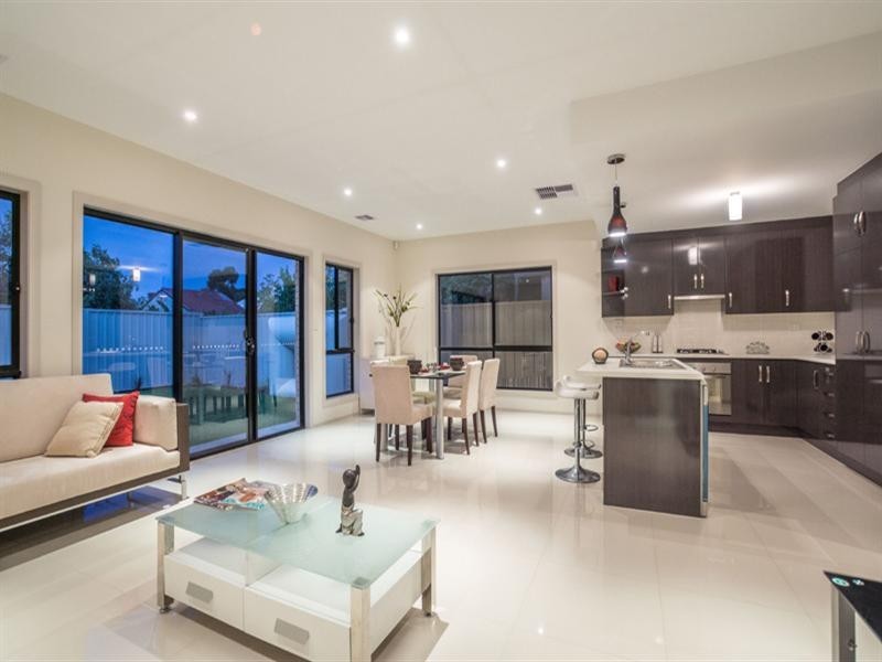 2/216 Henley Beach Road, Torrensville SA 5031