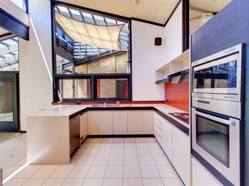 138 Gloucester Avenue, Belair SA 5052